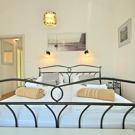 Zanelli Villa *